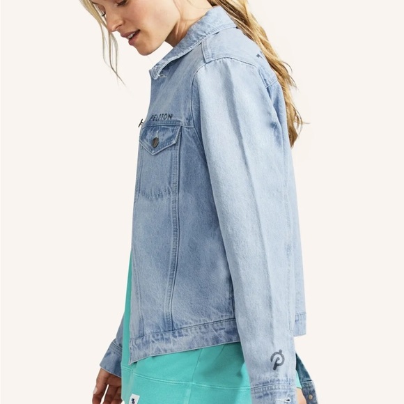 Peloton Denim Jacket Size L New With Tags - Picture 7 of 9